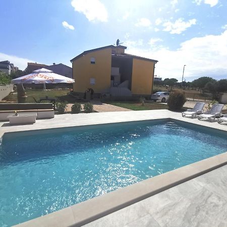 Апартаменти Casa Matea - 90 M From The Sea, New Private Swimming Pool Пула Екстер'єр фото