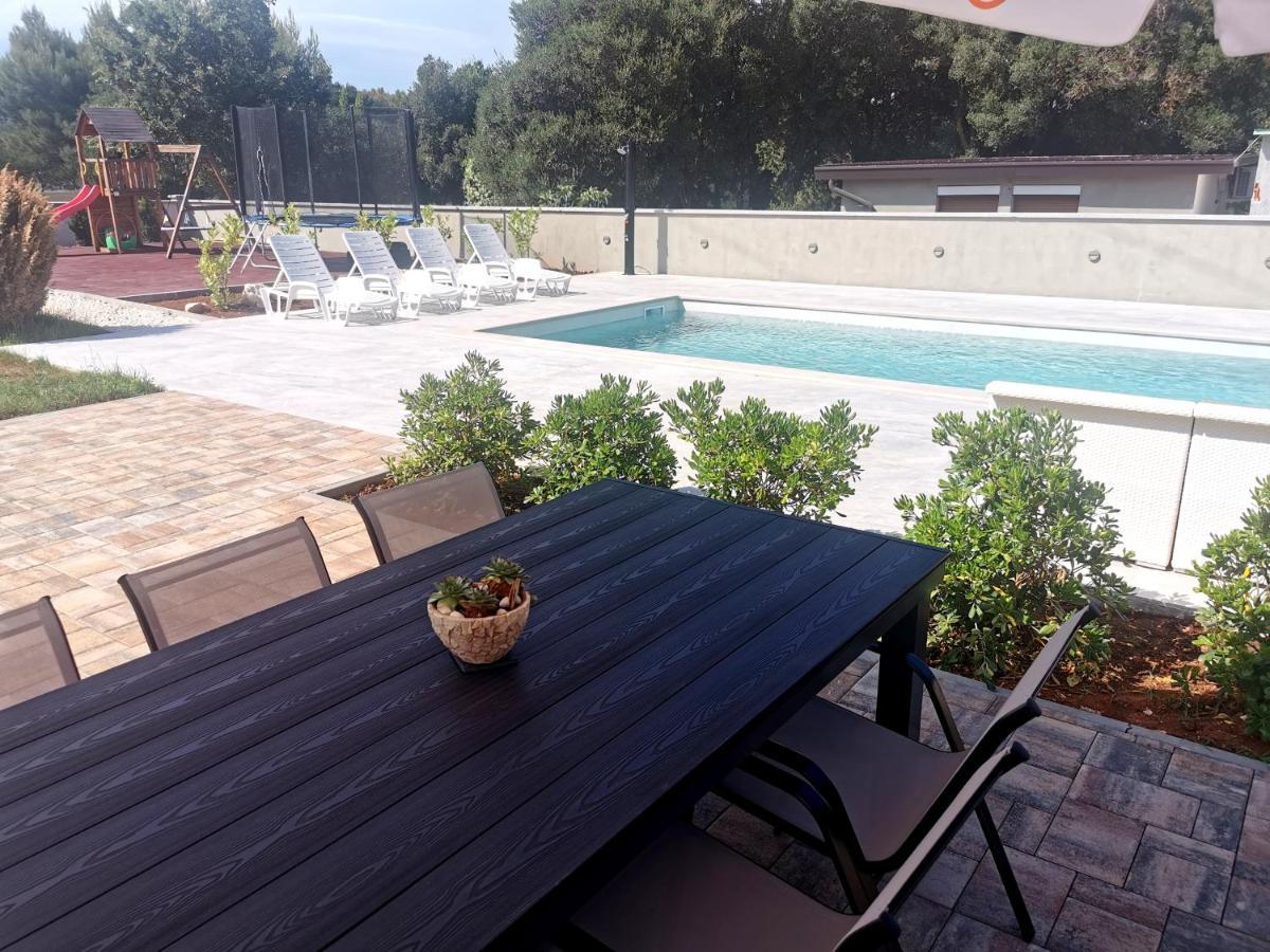Апартаменти Casa Matea - 90 M From The Sea, New Private Swimming Pool Пула Екстер'єр фото